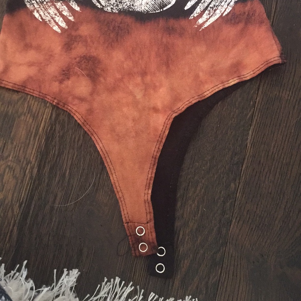 Body suit - Picture 2 of 4
